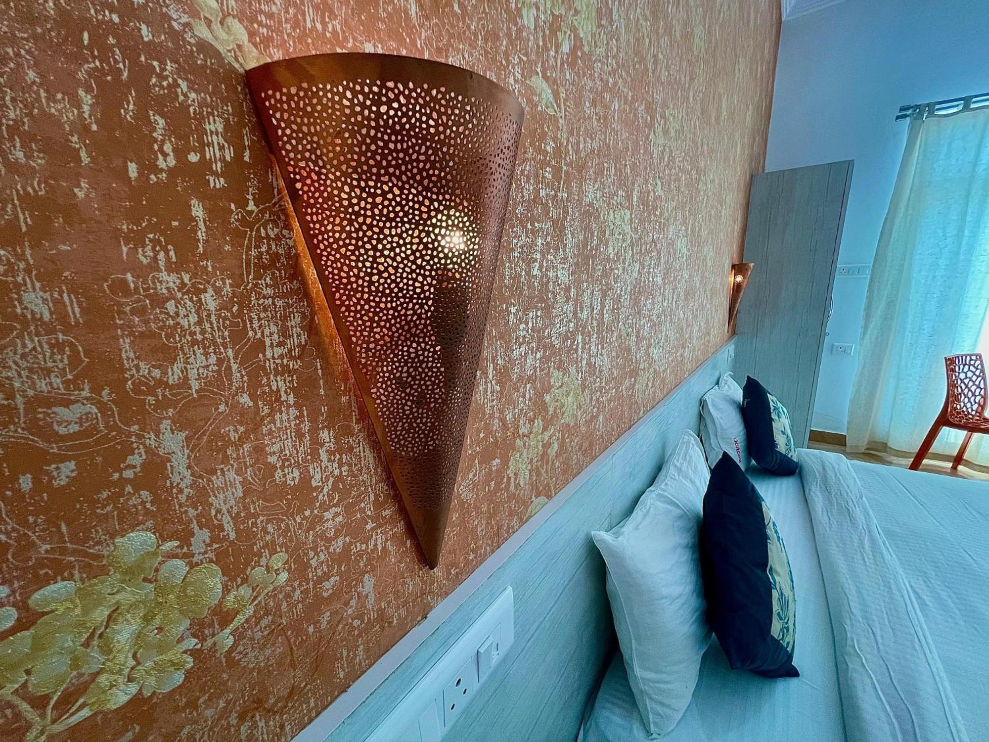 La Curcuma Luxury Homestay Кгаджураго Екстер'єр фото