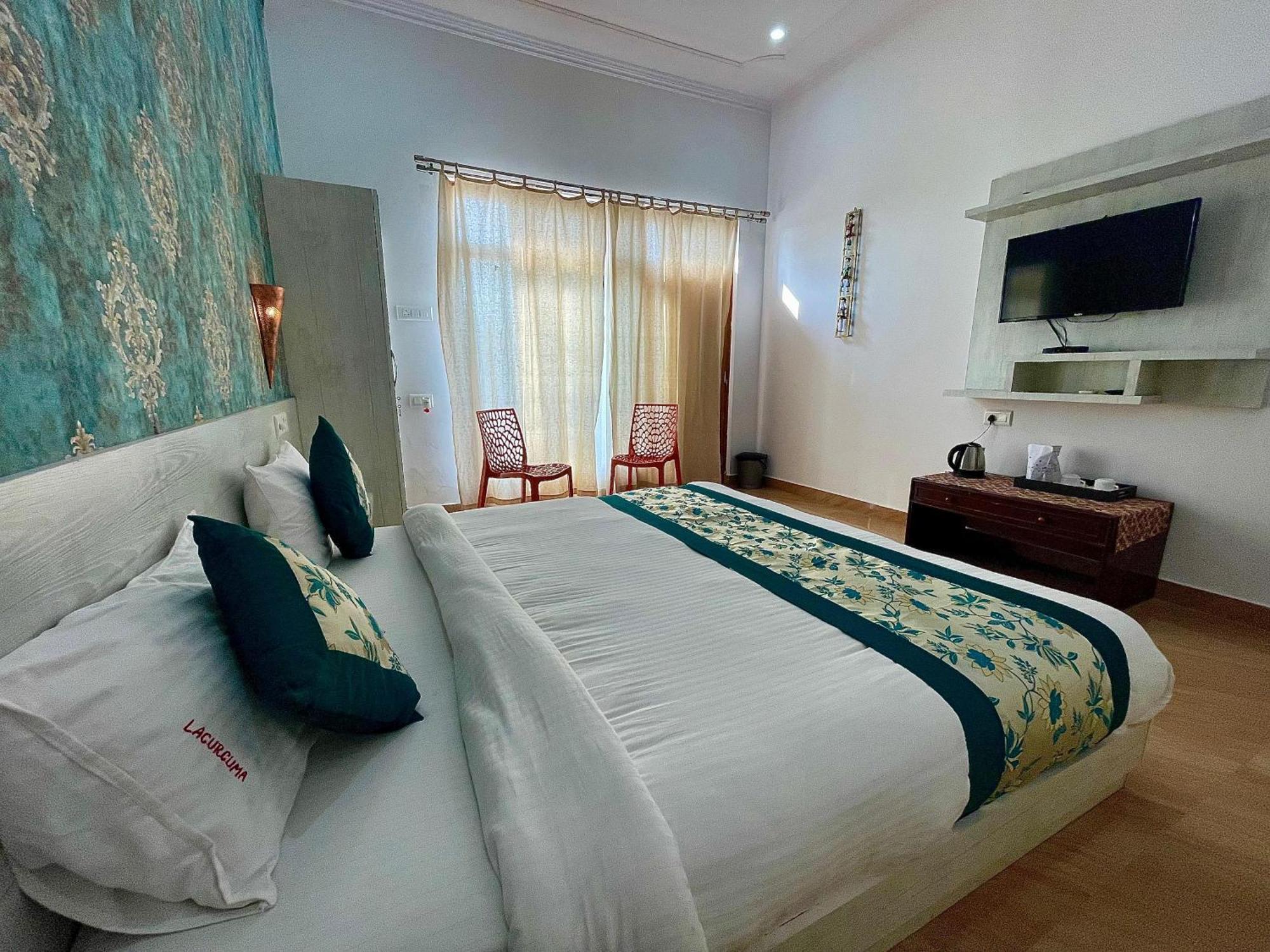 La Curcuma Luxury Homestay Кгаджураго Екстер'єр фото